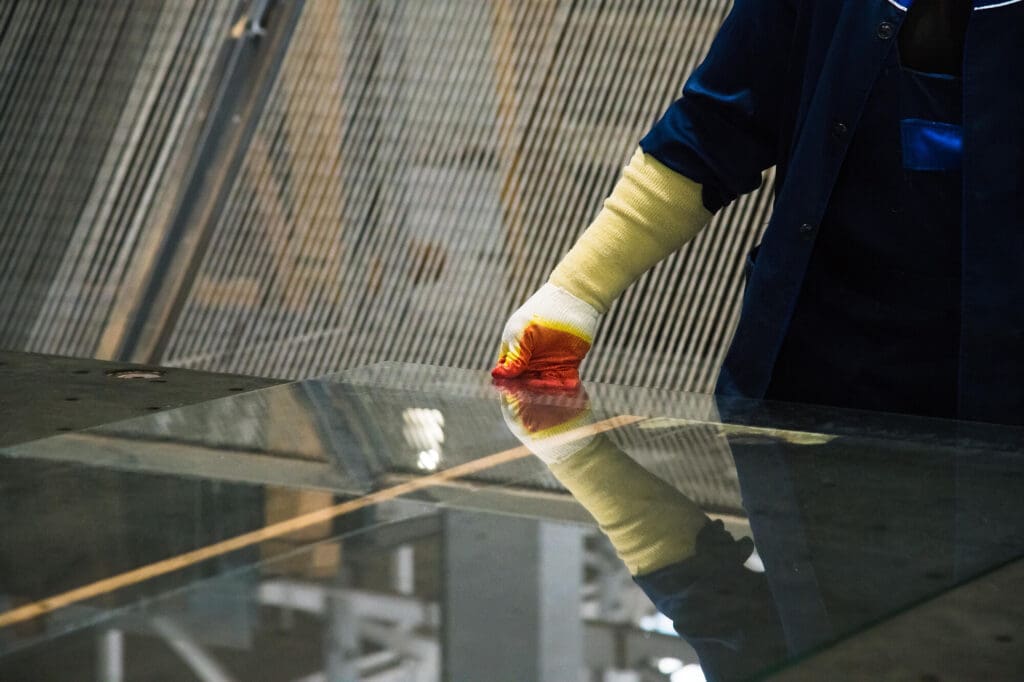 4. capturing glass waste